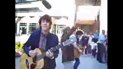 Jonas Brothers Live