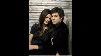 Rachel Bilson And Adam Brody