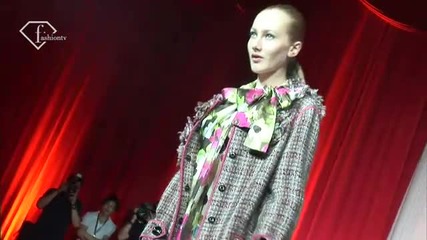 fashiontv Ftv.com - Moschino Fall Winter 10 - 11 Beijing 