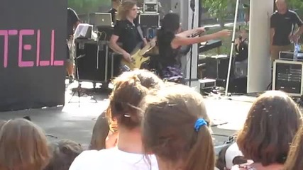 Selena Gomez - You Belong With Me (taylor Swift Cover) - Live at Six Flags St. Louis 8/22/2010 