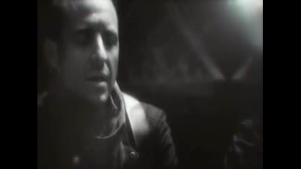Linkin Park - Iridescent [hd] - from Transformers Dark of the Moon