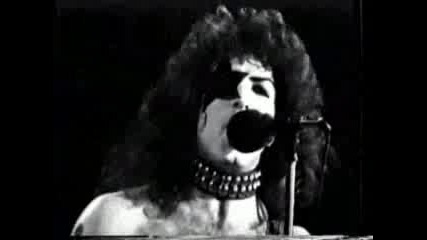 Kiss Live 1975