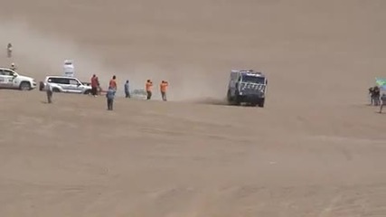Rally Dakar 2010 - Kamion vs kola