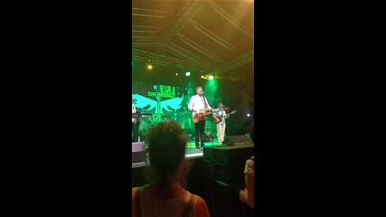 Vid_20230729_233029.mp4
