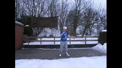 Пич танцува на Jay Sean - Down 