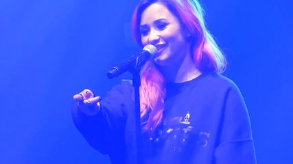Прекрасната!!! Demi Lovato - Catch Me Soundcheck Концерт в Камдън, Ню Джърси (01/03)