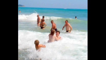 Бойко Борисов на море в Обзор ( Смях )