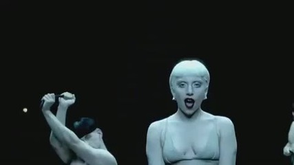 Lady Gaga - A L E J A N D R O