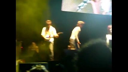 Christopher bailando sexy 