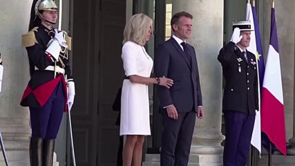 Макрон назначи Мишел Барние за премиер