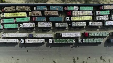 Първите камиони с хуманитарна помощ влязоха в Ивицата Газа