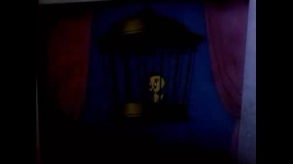 Tweety And Sylvester - Tree Cornered Tweety