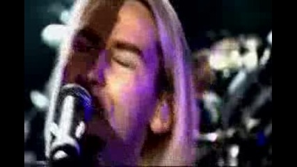 Nickelback - Burn It To The Ground
