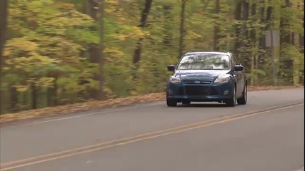 Ford Focus 2012 5 - door Hatchback (hq)