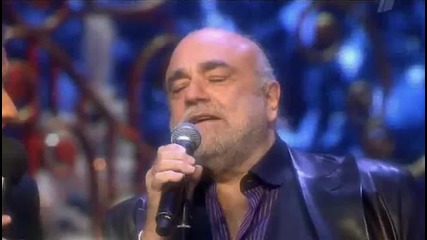 Demis Roussos - From Souvenirs To Souvenirs Moscow 31.12.09 