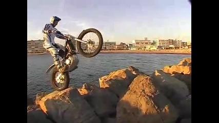 trial moto vs bike 2