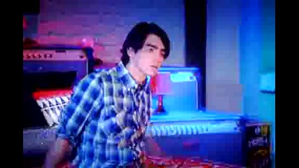 Jonas Brothers - Tell me why 