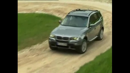 Bmw X3. Снимки в движение извън пътя.