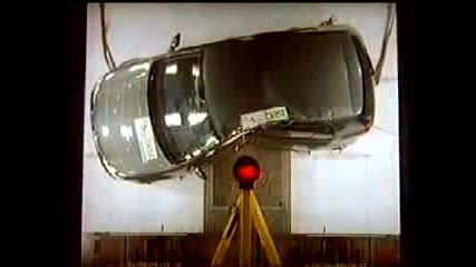 Crash Test - Vw Golf V - 4