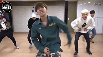 Kpop Random play dance mirrored golden53
