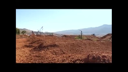 Красотата в мотокроса.