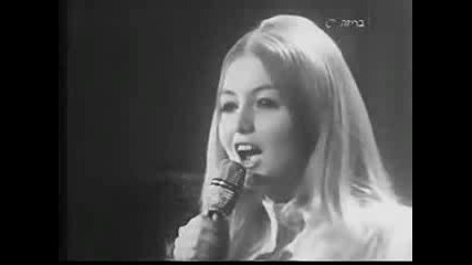Sanremo 1969 Mary Hopkin - Lontano Dagli Occ