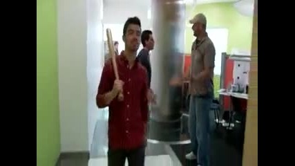 Joe Jonas - Road dogs trailer 2 