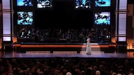 Heather Headley live singing Reach Out and Touch at the John F. Kennedy Center
