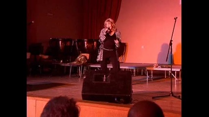 Ани Върбанова-let's Get Loud-на живо-2011
