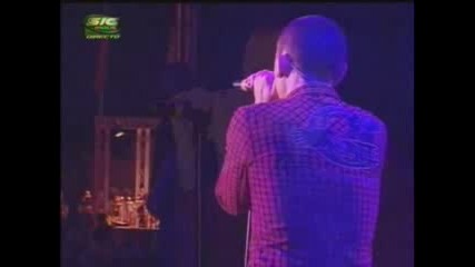 Linkin Park - Pushing My Away Live Lisbon