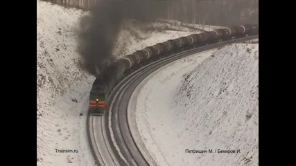 Руски товарен влак начело с - 3te10m - 1290 