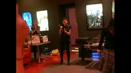 Млади актьори на предпремиерата на Новолуние xd