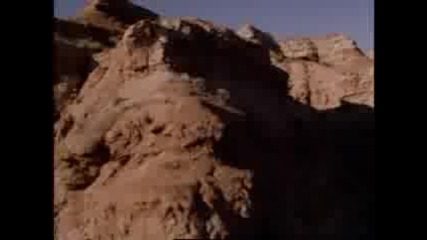Невероятно съзтезание по планинско колоездене-red Bull Rampage