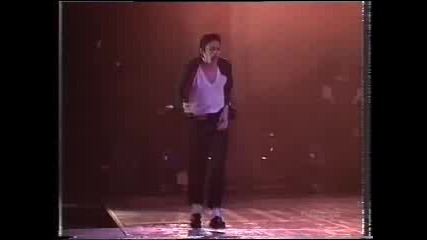 Michael Jackson - Live in Aucklan - Earth Song 