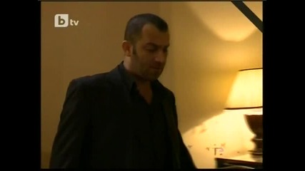 Месут , Синан,доктора и приятелят му се нанасят в къщата