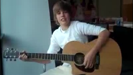 Justin Bieber singing One Less Lonely Girl Live [hd]