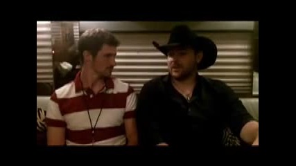 A Chris Young interview on the Rascal Flatts Nothing Like This Tour 