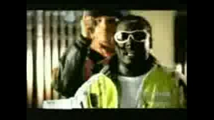 Chris Brown - Kiss Kiss