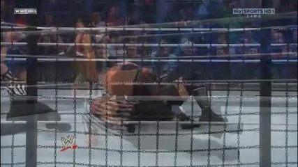 Kane Chokeslams The Big Show