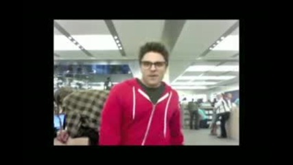 Apple Store Love Song