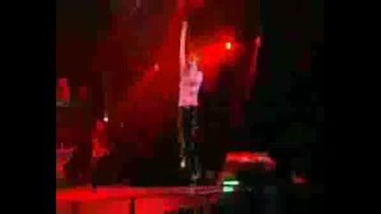 Avril Lavige - S8er Boi [live]