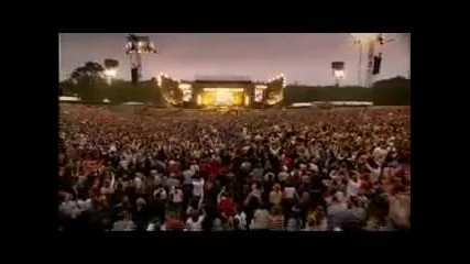 Robbie Williams Strong live at Knebworth