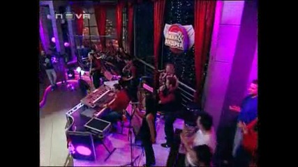 Веселин Маринов в Шоуто на Иван и Андрей 03.03.2010 (част 3 на шоуто) 