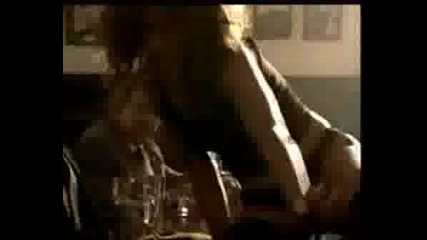 Pussycat Dolls Vs J.lo Vs Shakira.