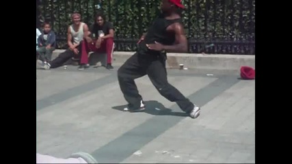 Dancer In Paris