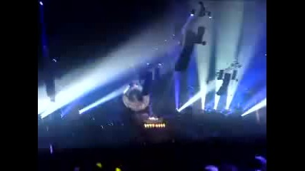 D-block and S-te-fan - Music Made Addict (wildstylez and Headhunterz remix) (qlimax 2010) x202