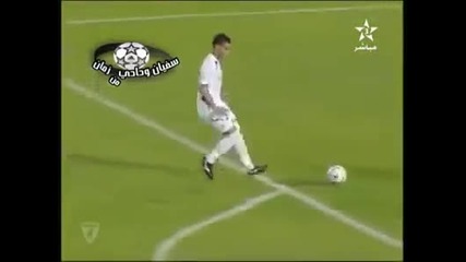 Култов вратар с нова изцепка - тръгва си по време на мач , смях! 