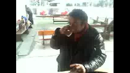 Lud Ne4ovek