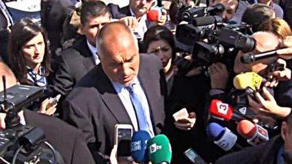 Борисов: Не подавам оставка заради комунистическа фамилия