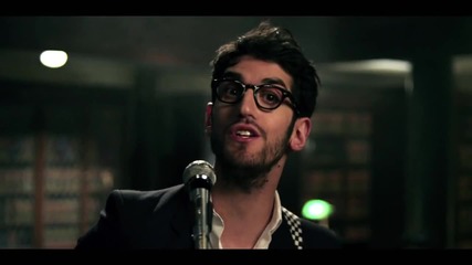 Chromeo - Don't Turn The Lights On'